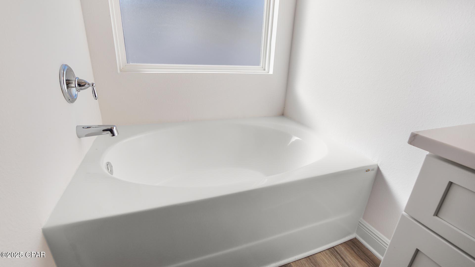 L84r19hfb8mjxeg51m0bty0uydcmmir1dn7oom2sndi