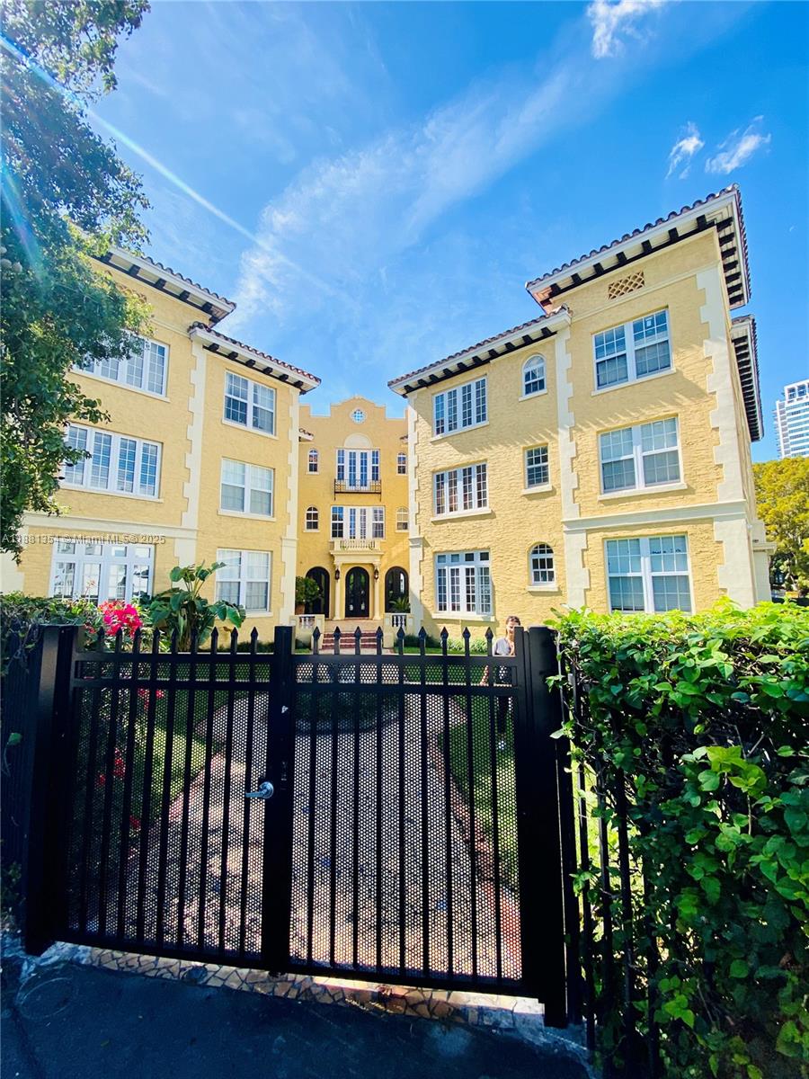 Property photo # 8