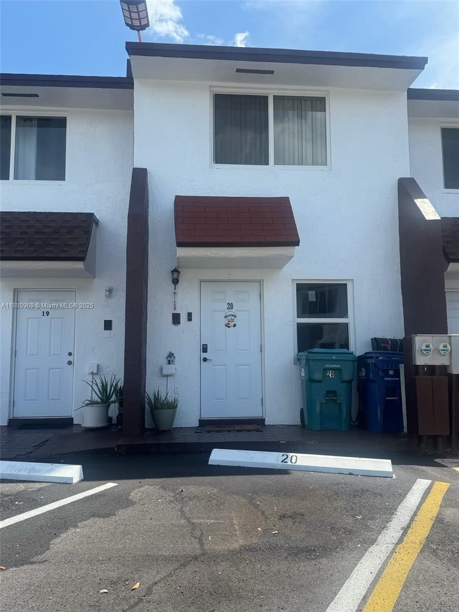 Property photo # 0