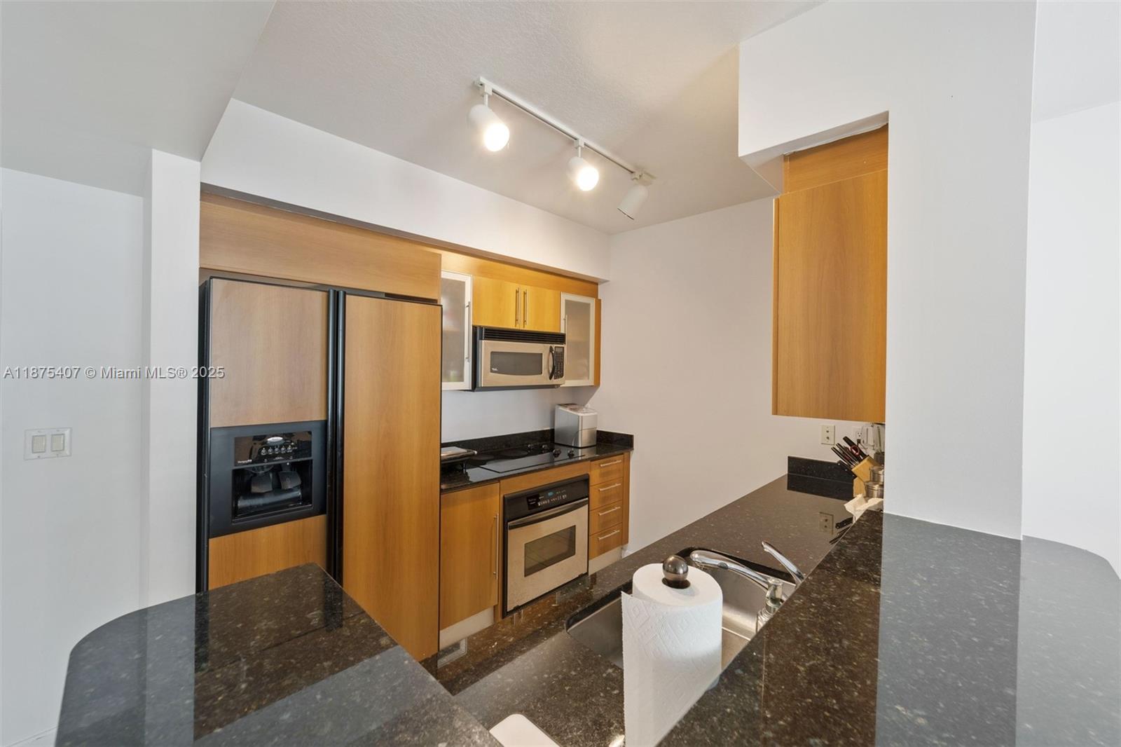 Property photo # 6