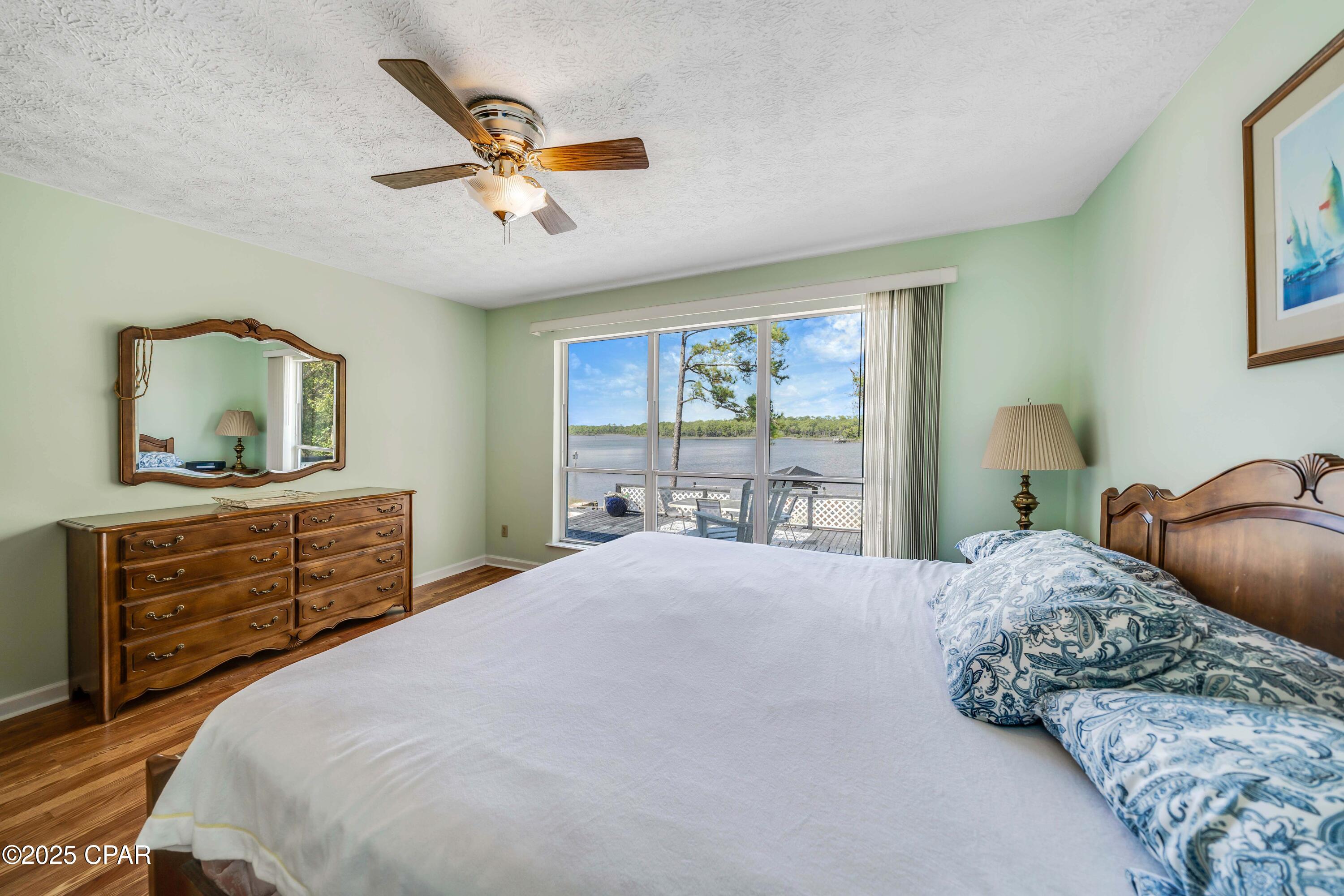 Nldbgjiwryqbc_s8w0iz7cflb_lodgvn4inxahq842s