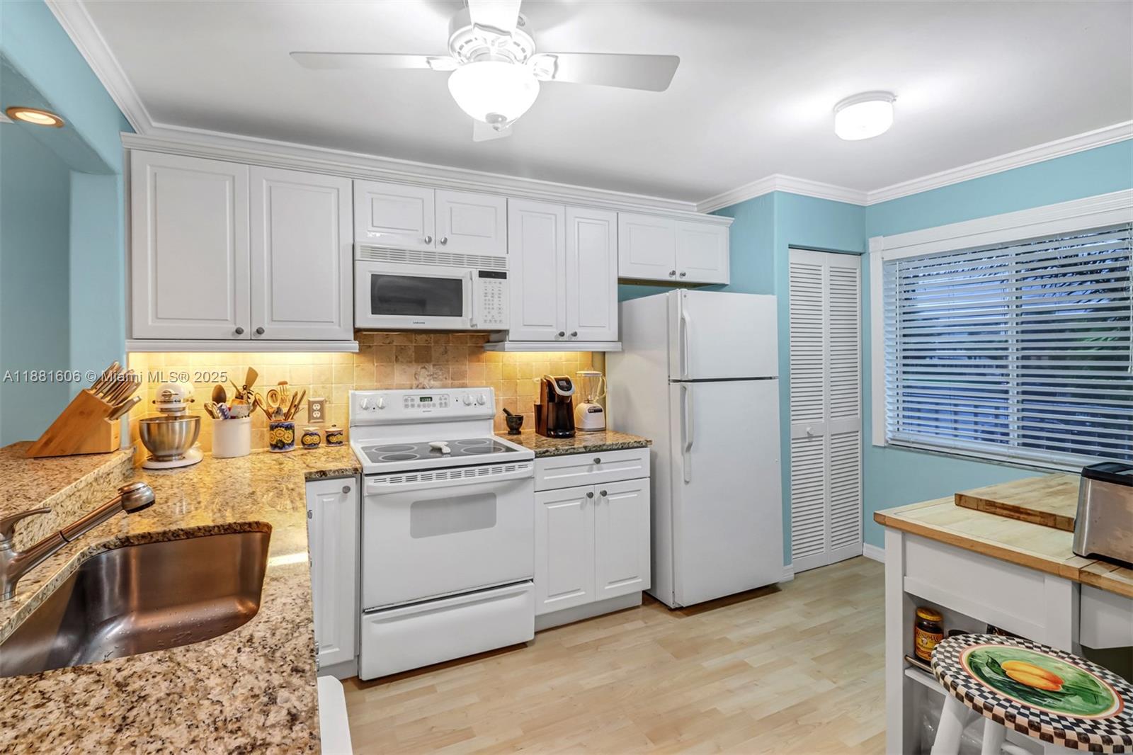 Property photo # 6