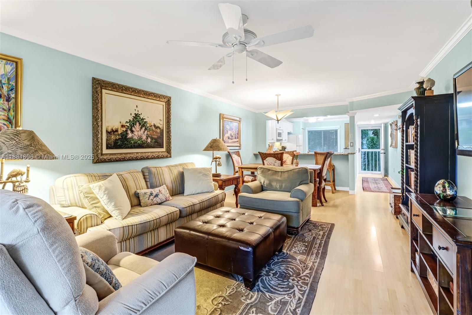 Property photo # 9