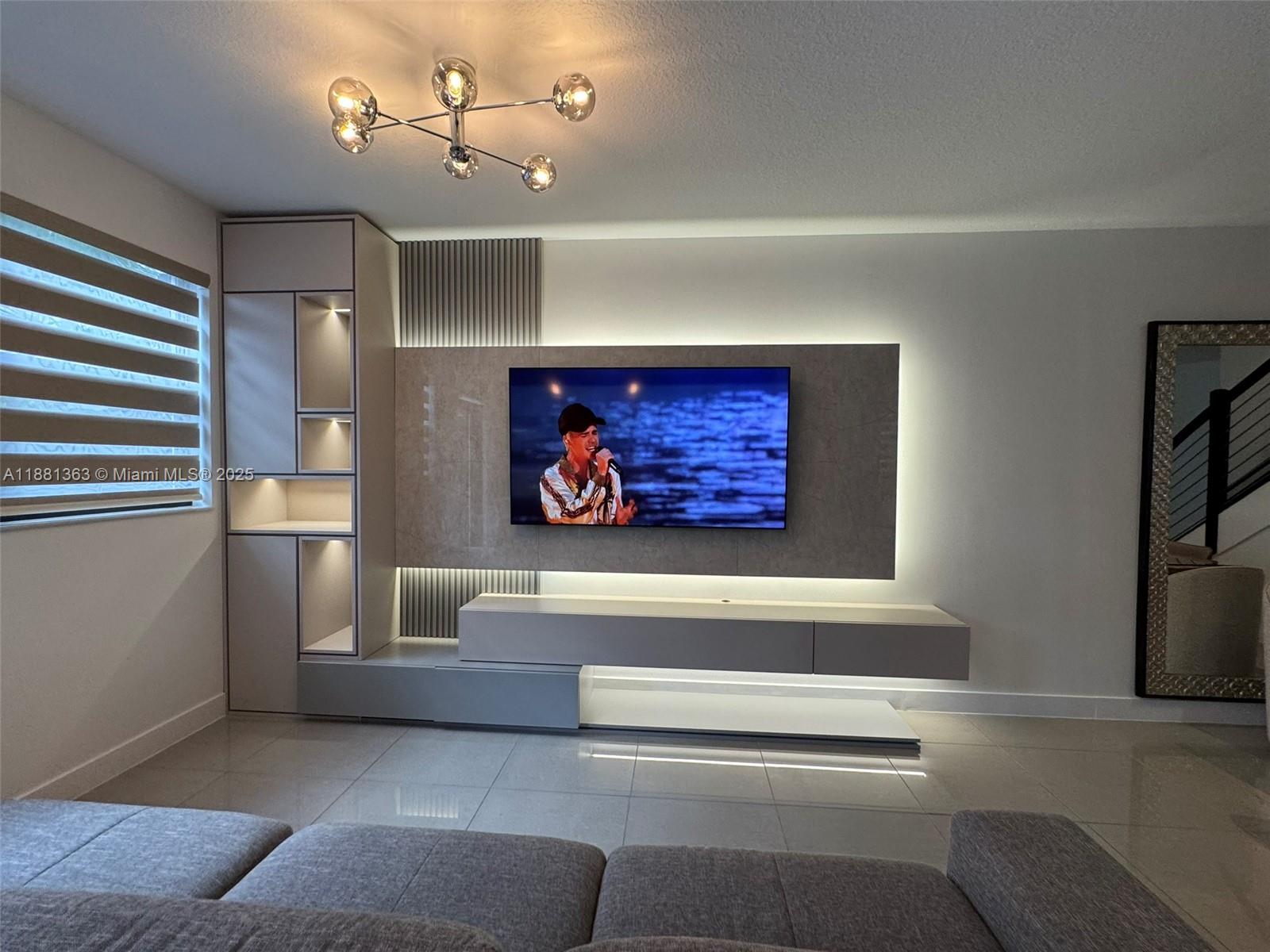 Property photo # 4