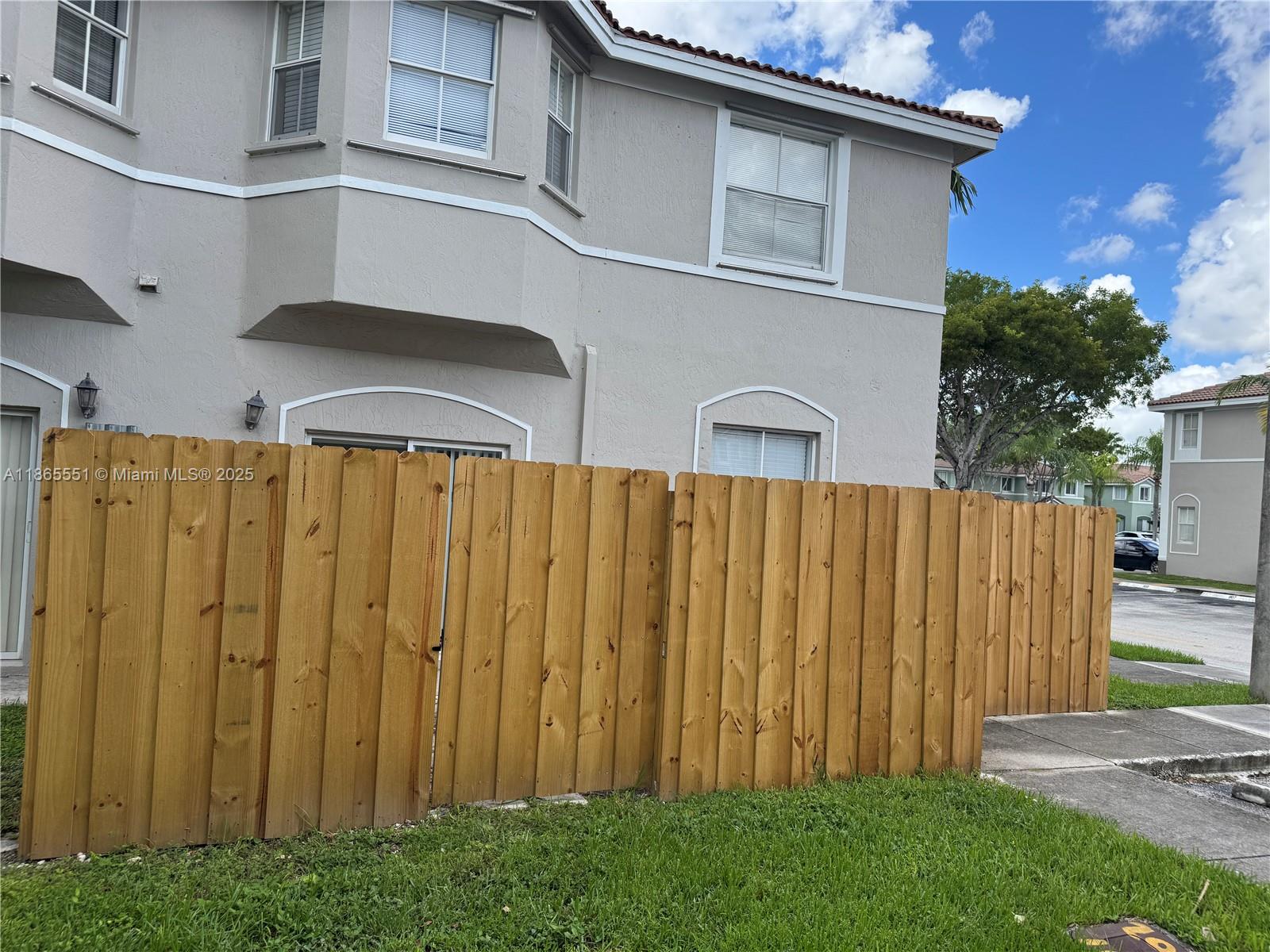 Property photo # 3