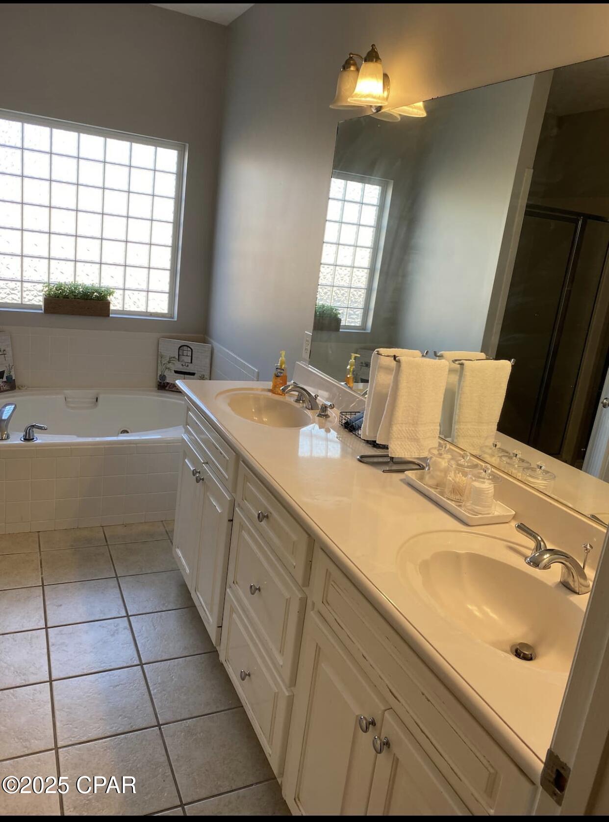 Ixmrisjg_rhwfhb_rzivutenev4dp9rbohz_bu2on6q