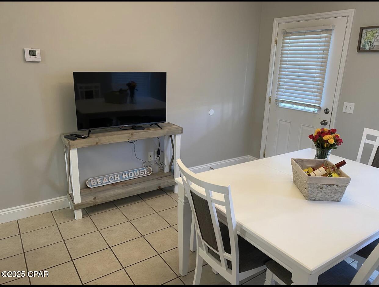 Lywkrls57q3wvj6ebeyjbf2ehrnd9kpmbhz0p3nk0re