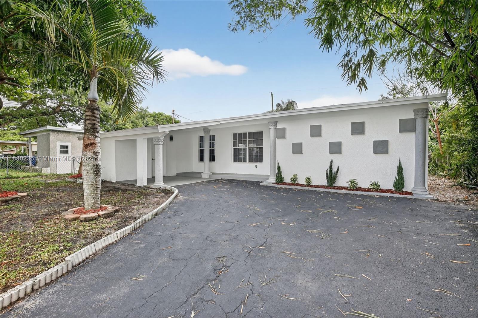 7120 Allen St, Hollywood, Florida 33024