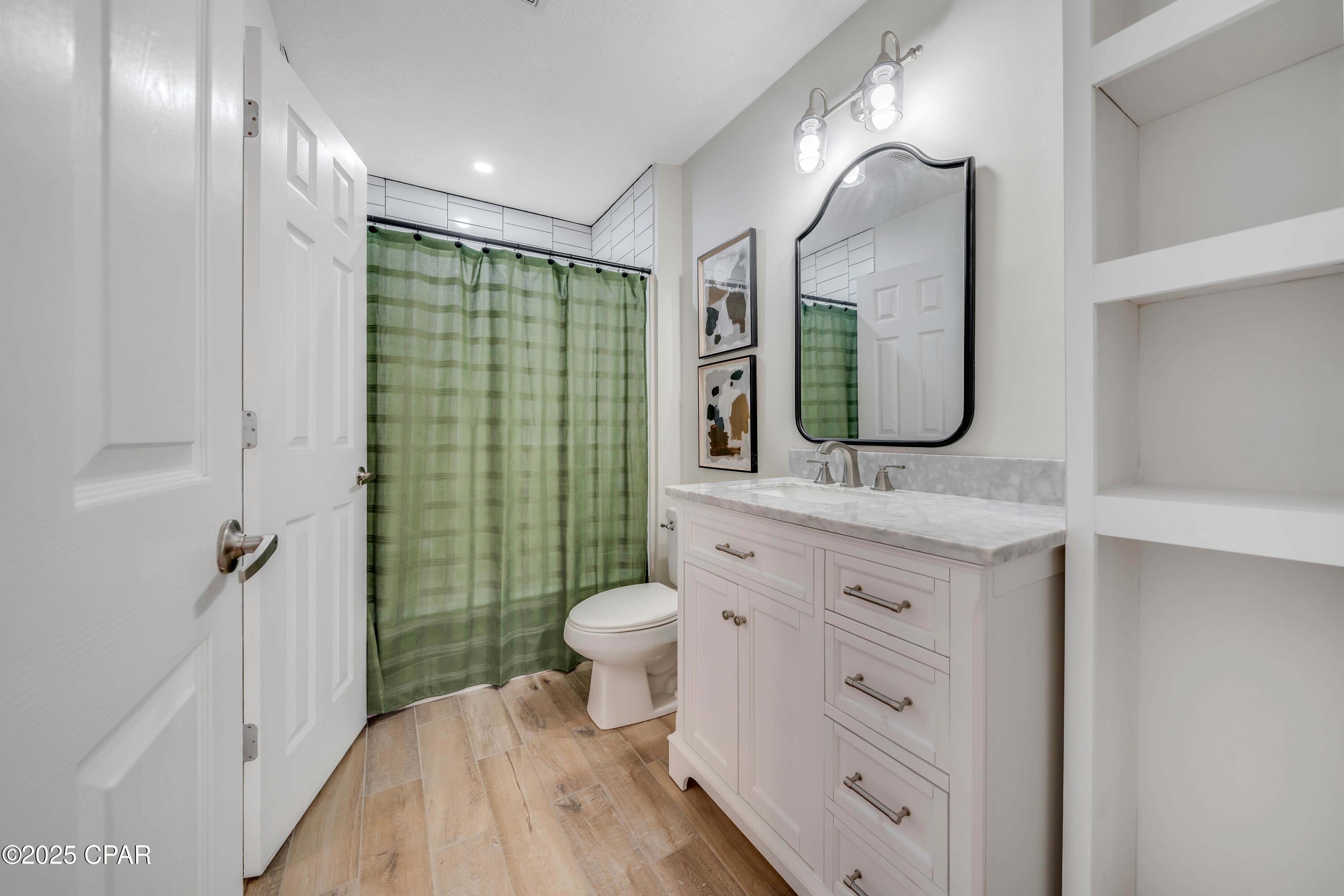 Image 13 For 333 Brady Way