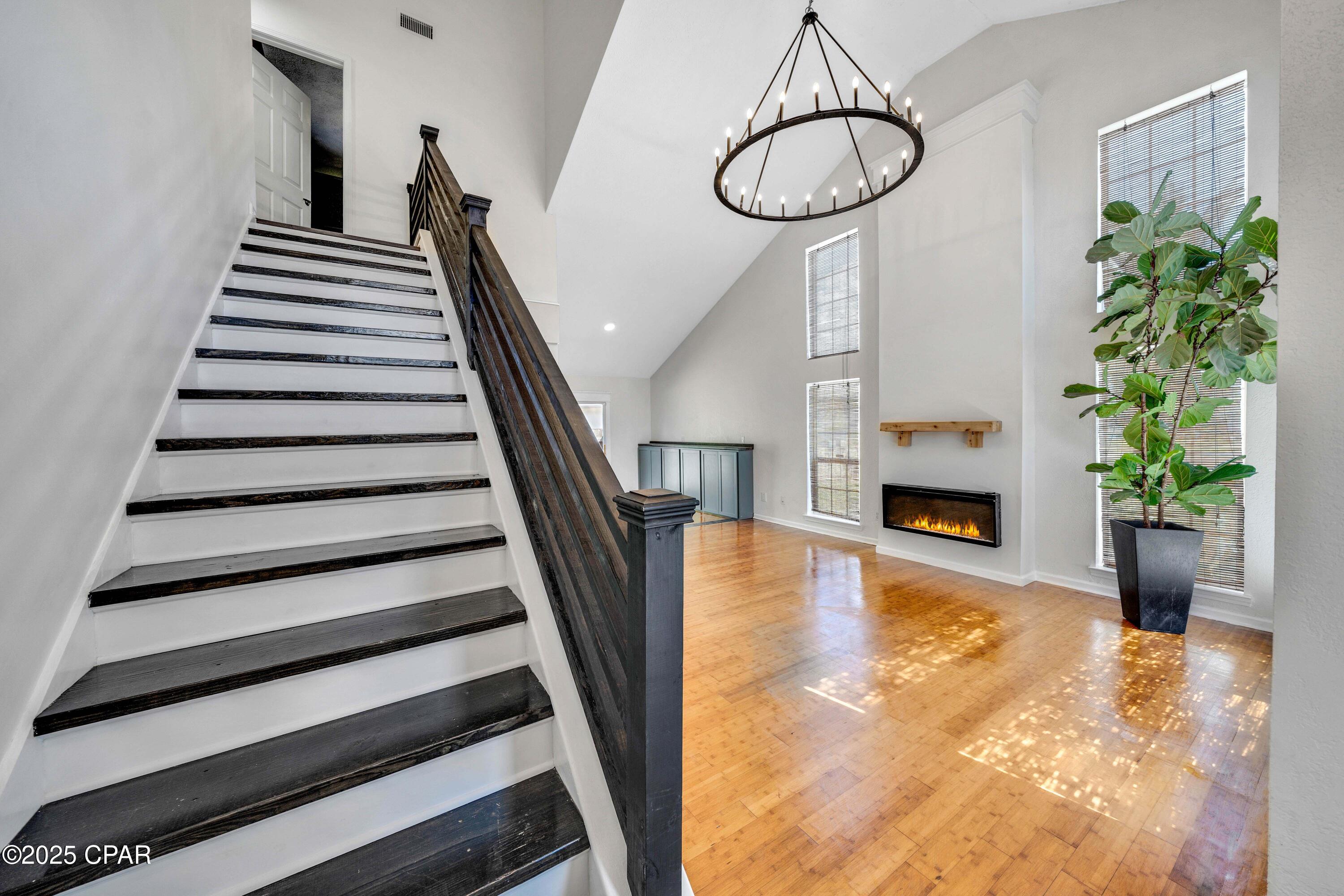 Image 2 For 333 Brady Way