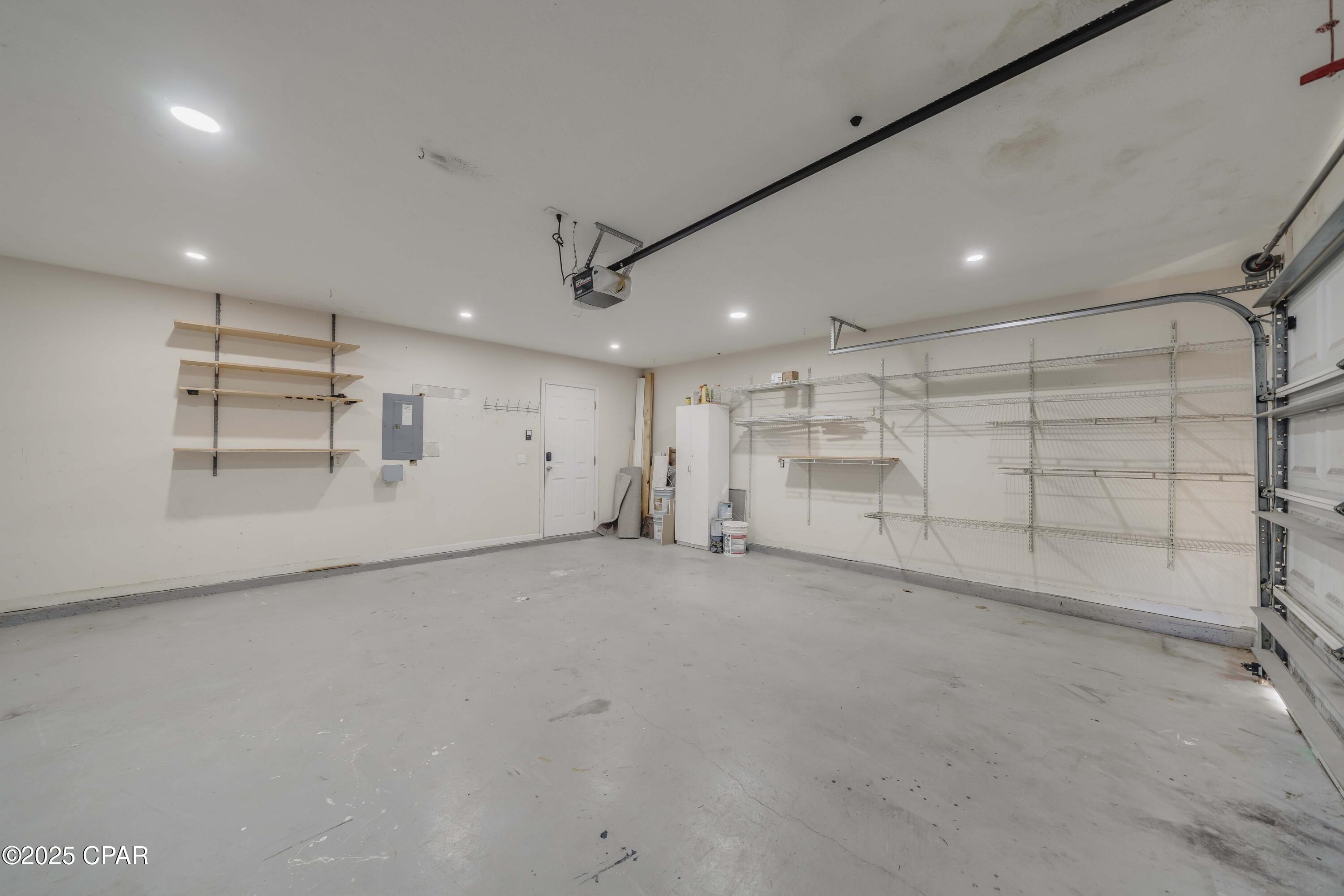 Image 21 For 333 Brady Way