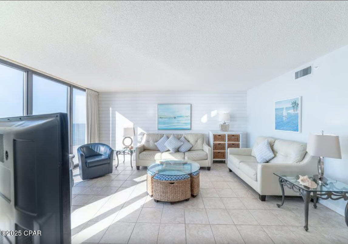 Kvjevy_2mtozd Okrv98rzmc5mgkfqpkpmoclqykh0y