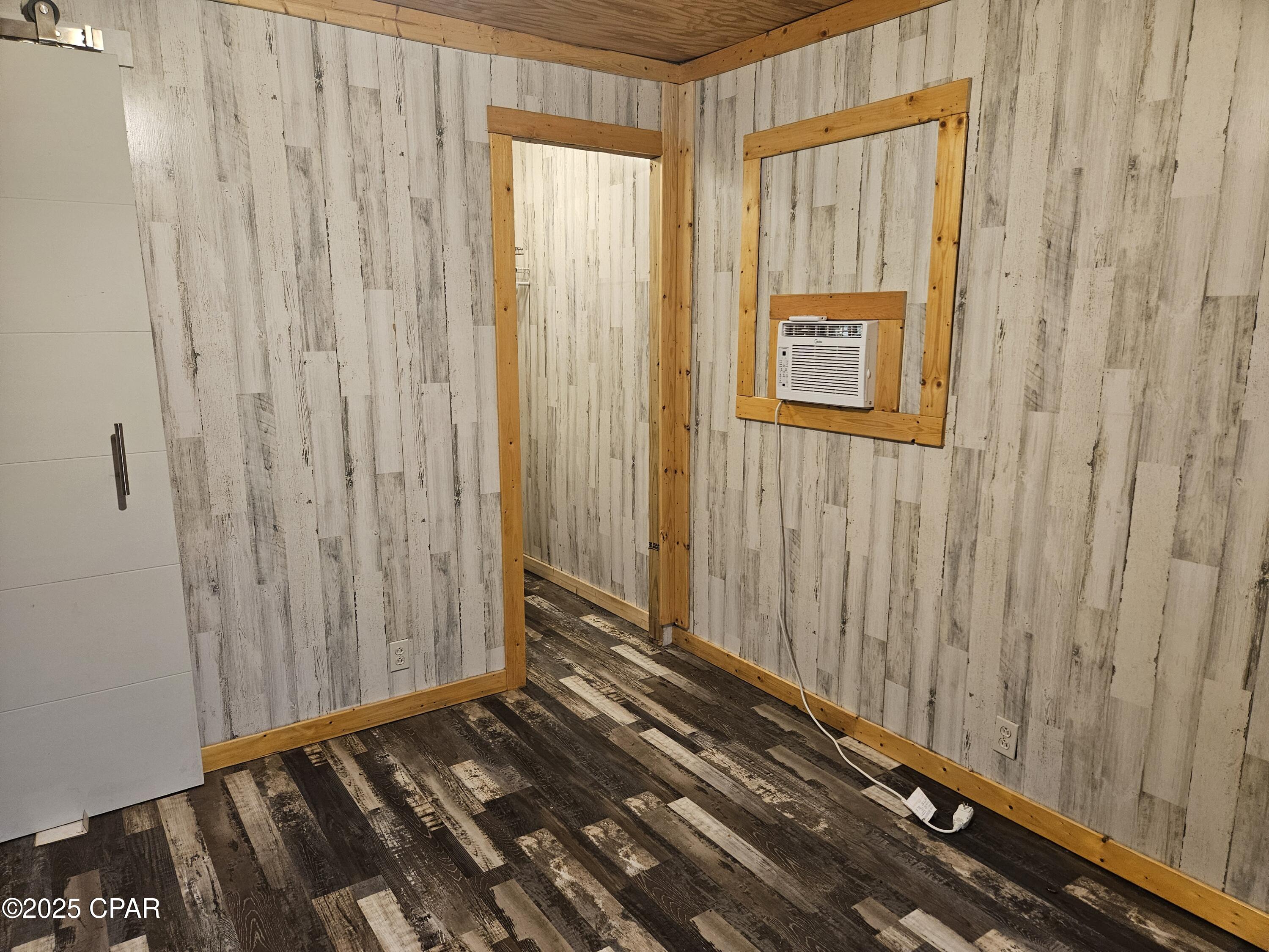 Image 11 For 711 Heavener Lane