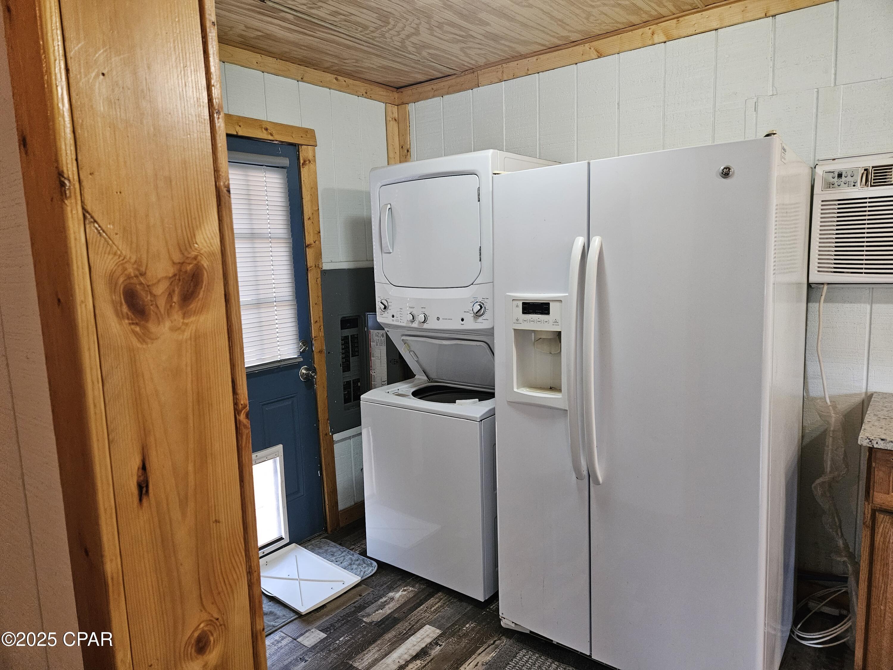 Image 6 For 711 Heavener Lane