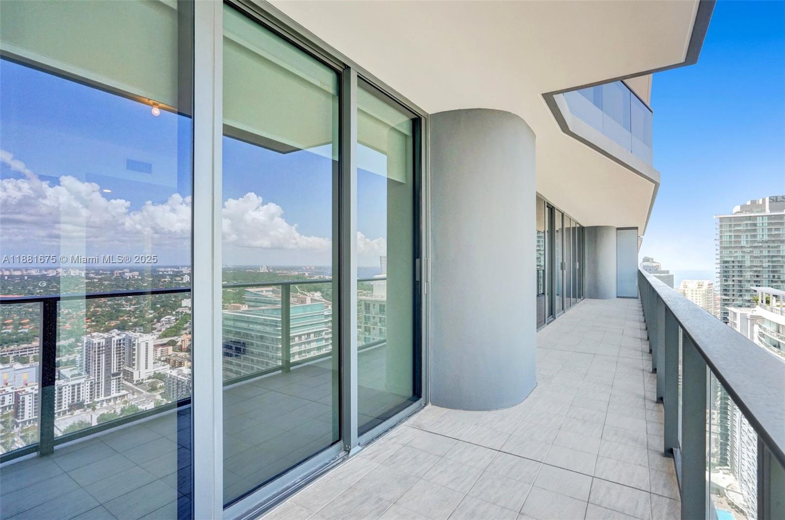 FABULOUS BRICKELL FLATIRON 3 BEDROOMS, 3 1/2 BATHS,PLUS DEN/OFFICE/LIBRARY. STUNNING UGO COLOMBO  FINISHES, OVERLOOKING MIAMI'S SKYLINE AND BAY. ENJOY ROOFTOP AMENITIES THAT INCLUDE A POOL WITH 360 DEGREES SKYLINE VIEWS, GYM,RELAXATION ROOM,THEATER,POOL ROOM AND BAR, KIDS PLAYROOM AND MUCH MORE....ENJOY ON BRICKELL'S MOST SOUGH AFTER STREET SOUTH MIAMI AVE. JUST STEPS FROM WORLD RENOWNED BRICKELL CITY CENTRE.