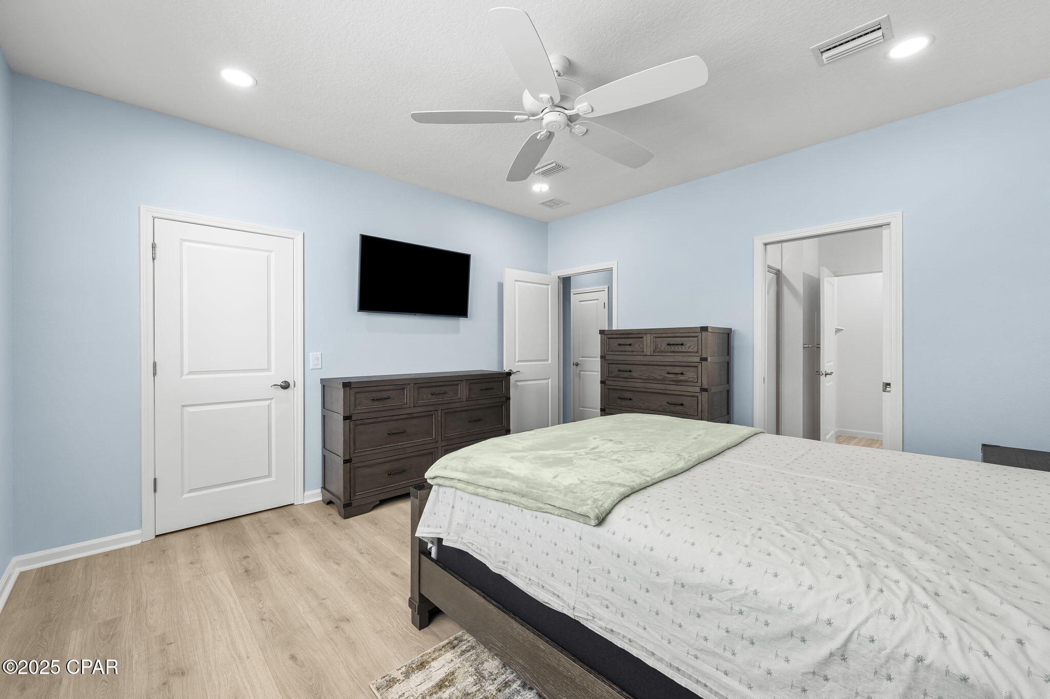 Lrmwd96w Wvpzw_99urpn  Gijx6i86qrc Liwtpl7w