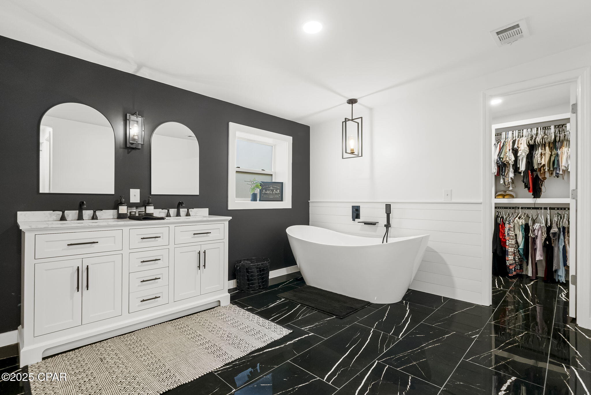 Image 16 For 1428 Parkway Drive