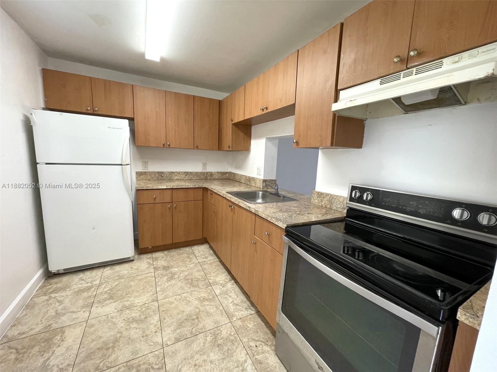 Property photo # 0