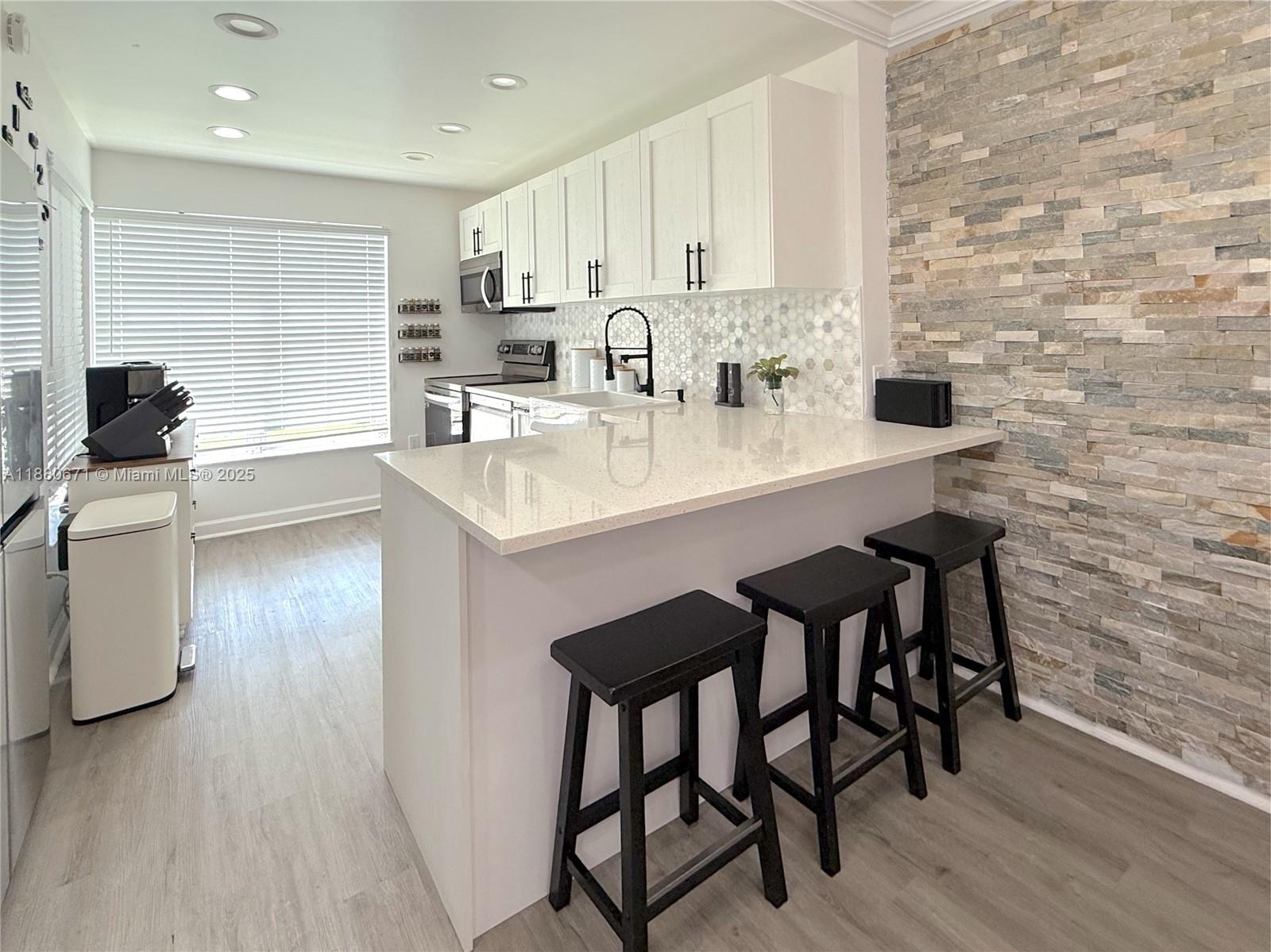 Property photo # 2