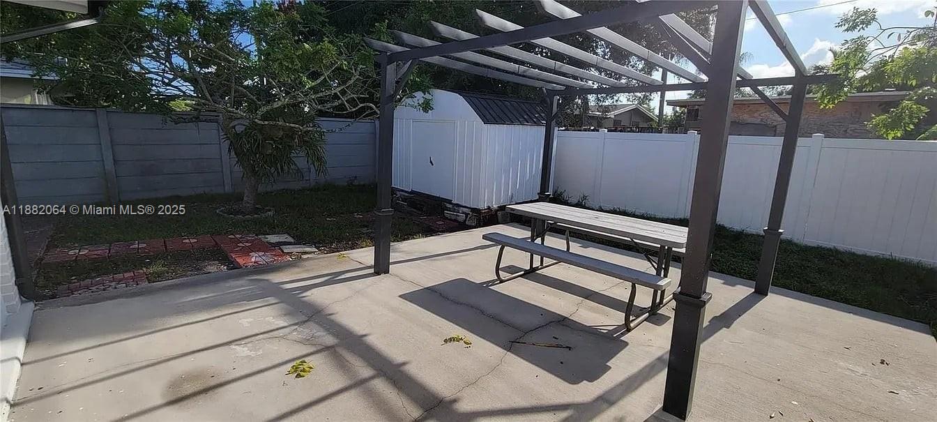 Property photo # 3