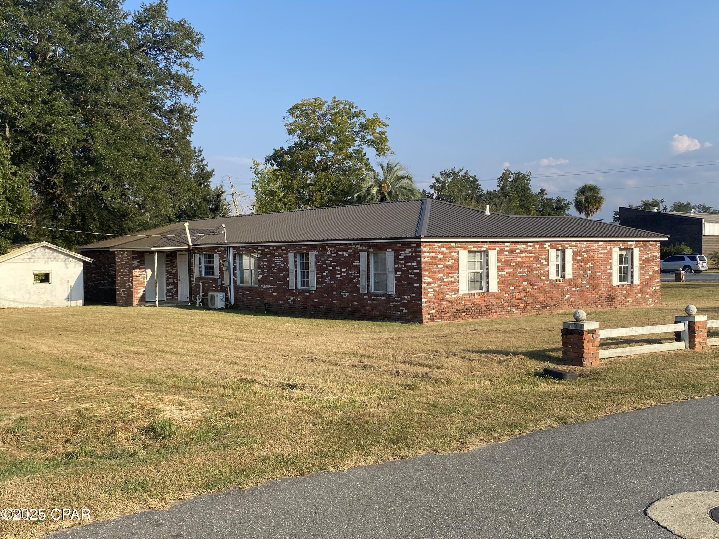 Image 4 For 6920 Florida Street