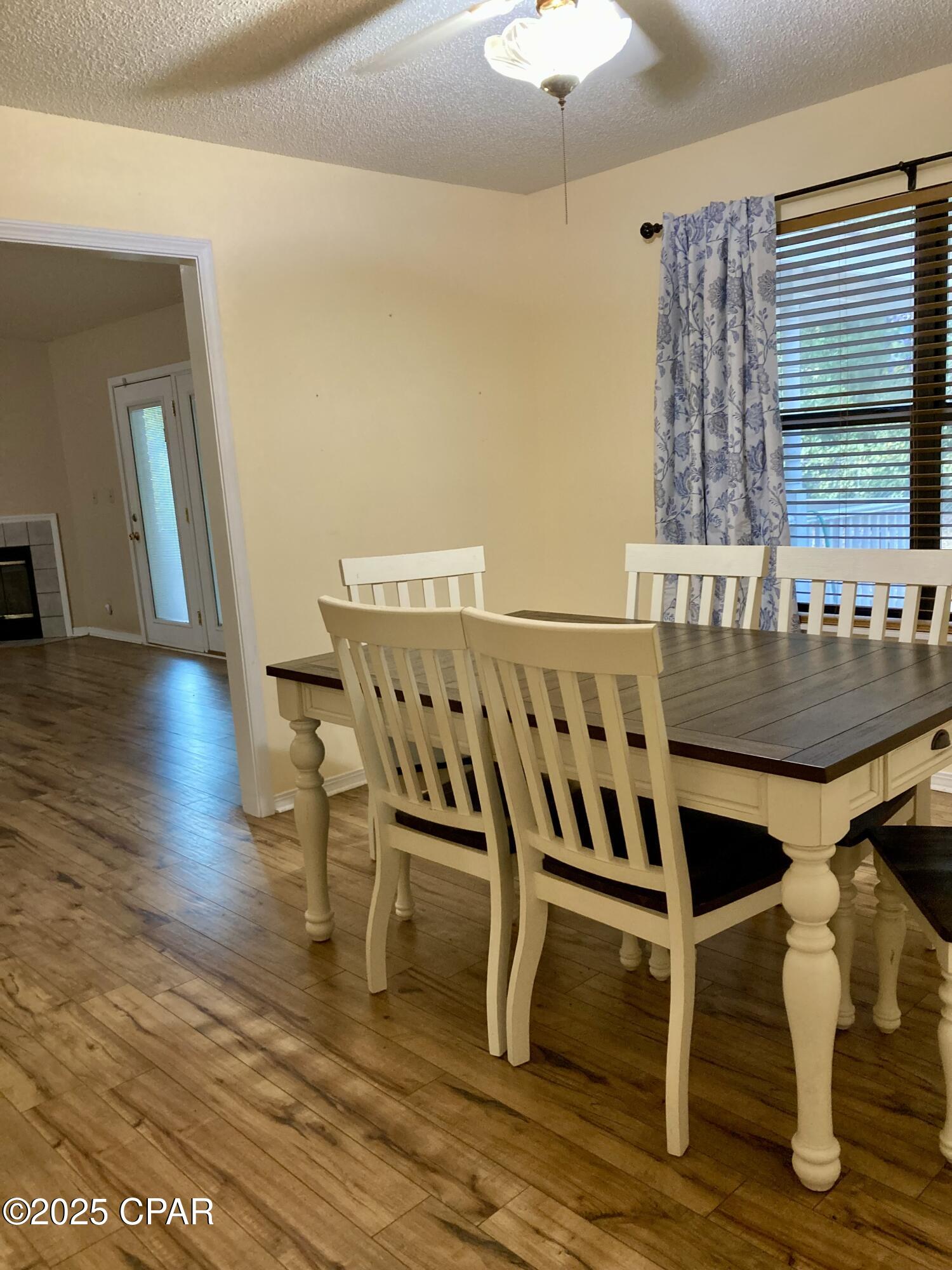 V_3vzriy4znsmh3cjpgh5iyis1jbj5dxt8kq8p7cxvq