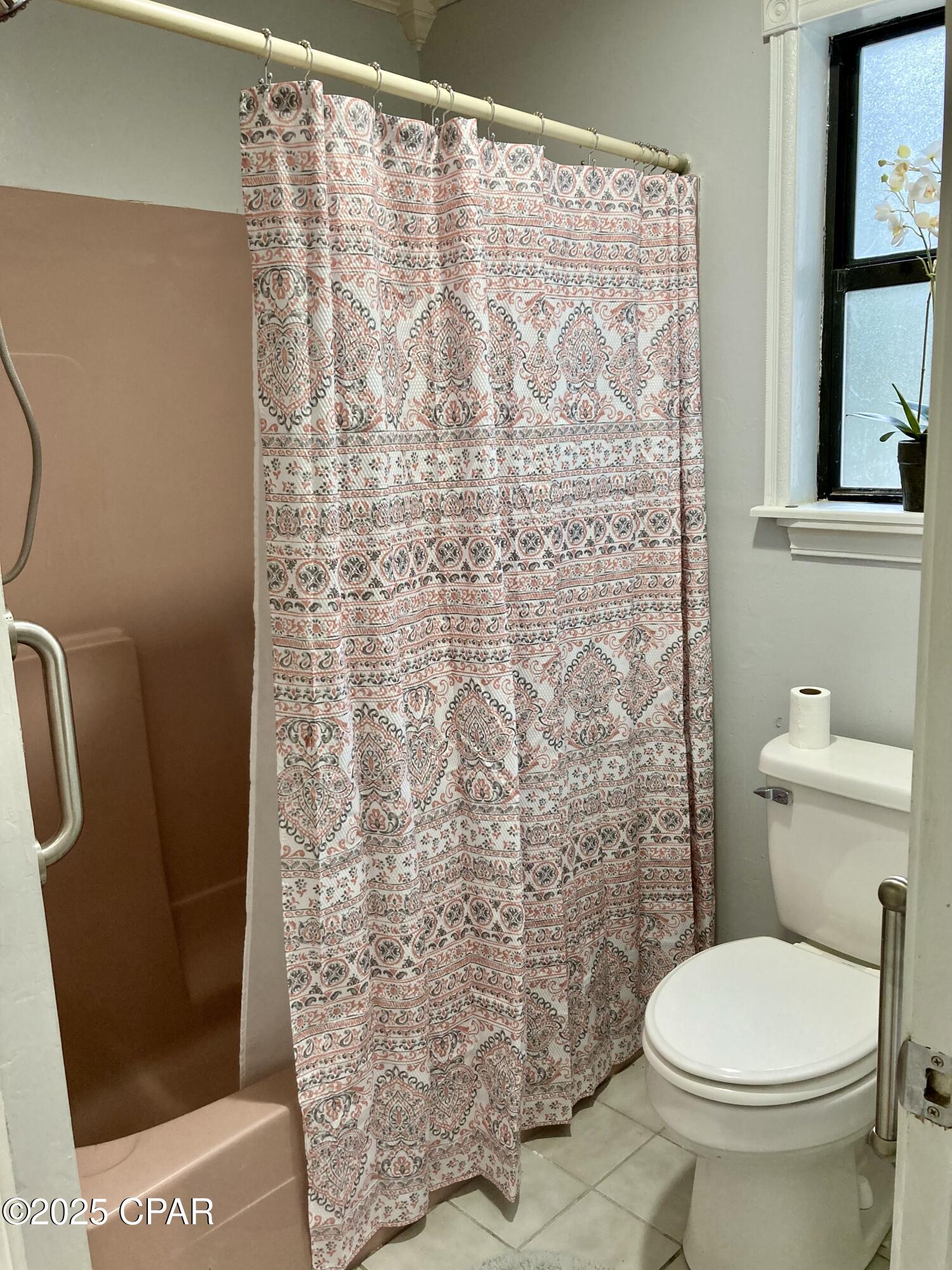 Qkq4rk4mu 077oogujjftvr7vfos7reyqq15_1dmudm