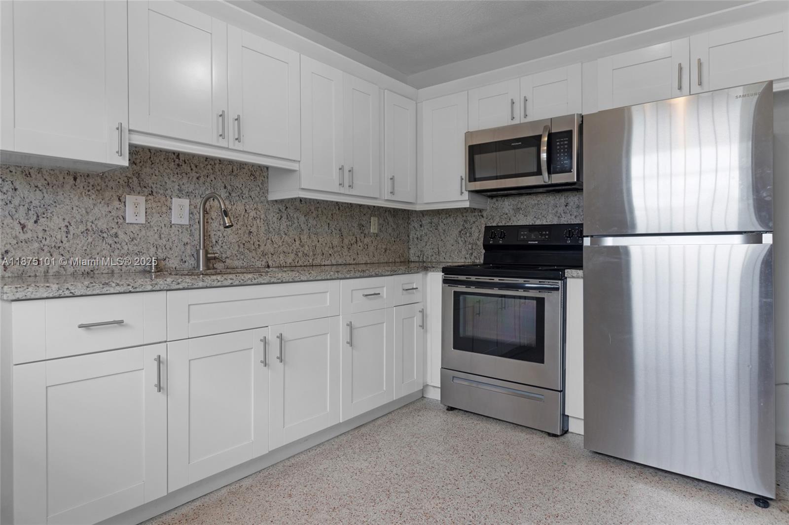 Property photo # 8