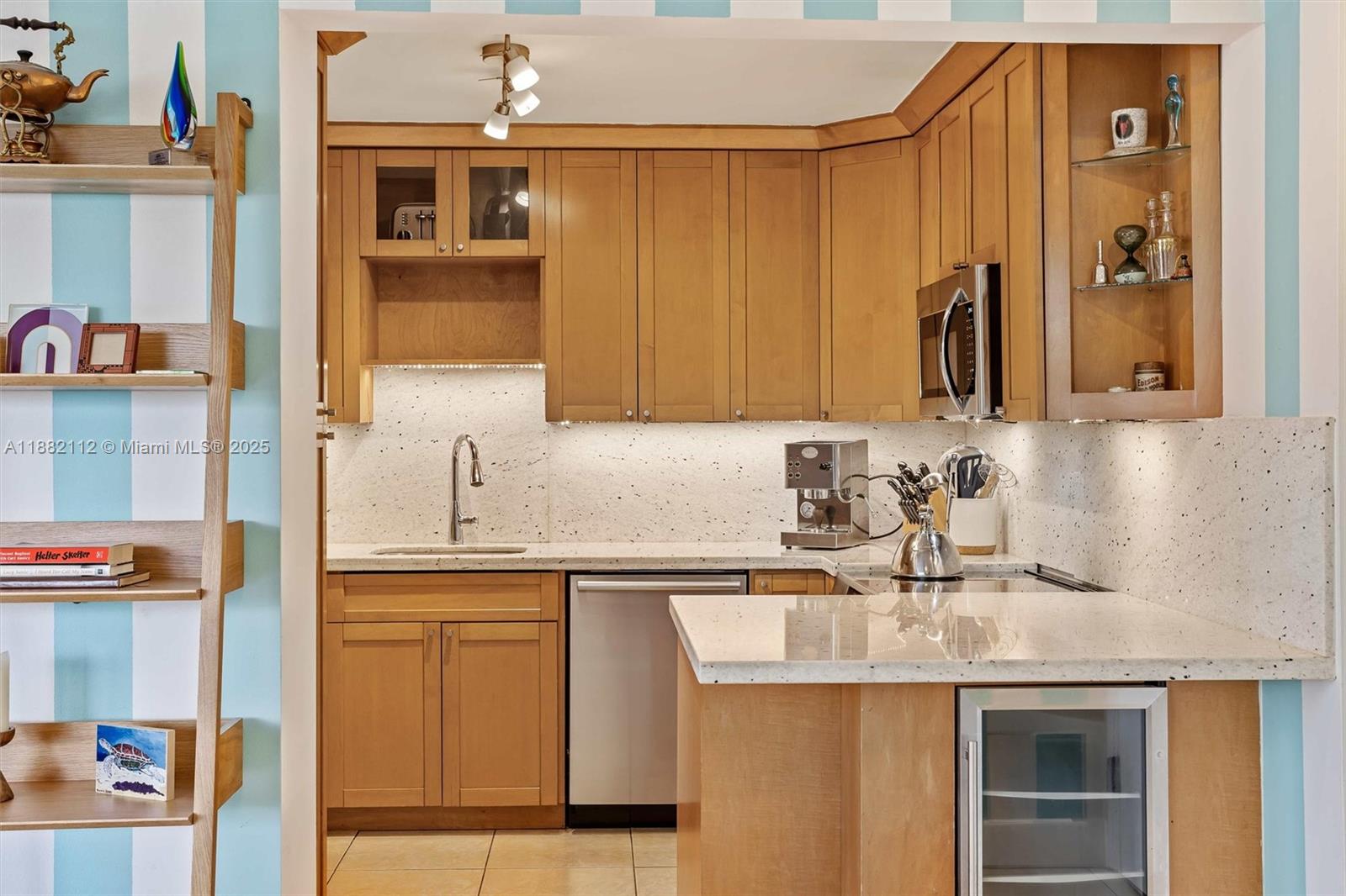Property photo # 7