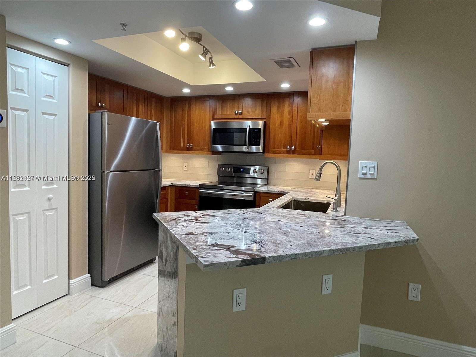 Property photo # 6