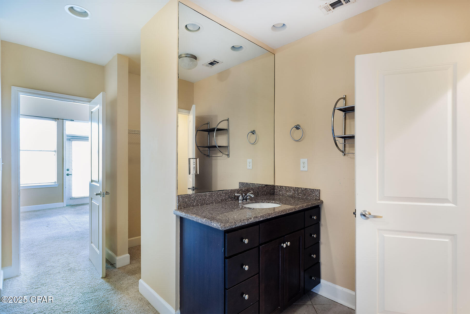 On_jpruqm9nc03hp_ec9lw921dturyfzz0wxqvosldc