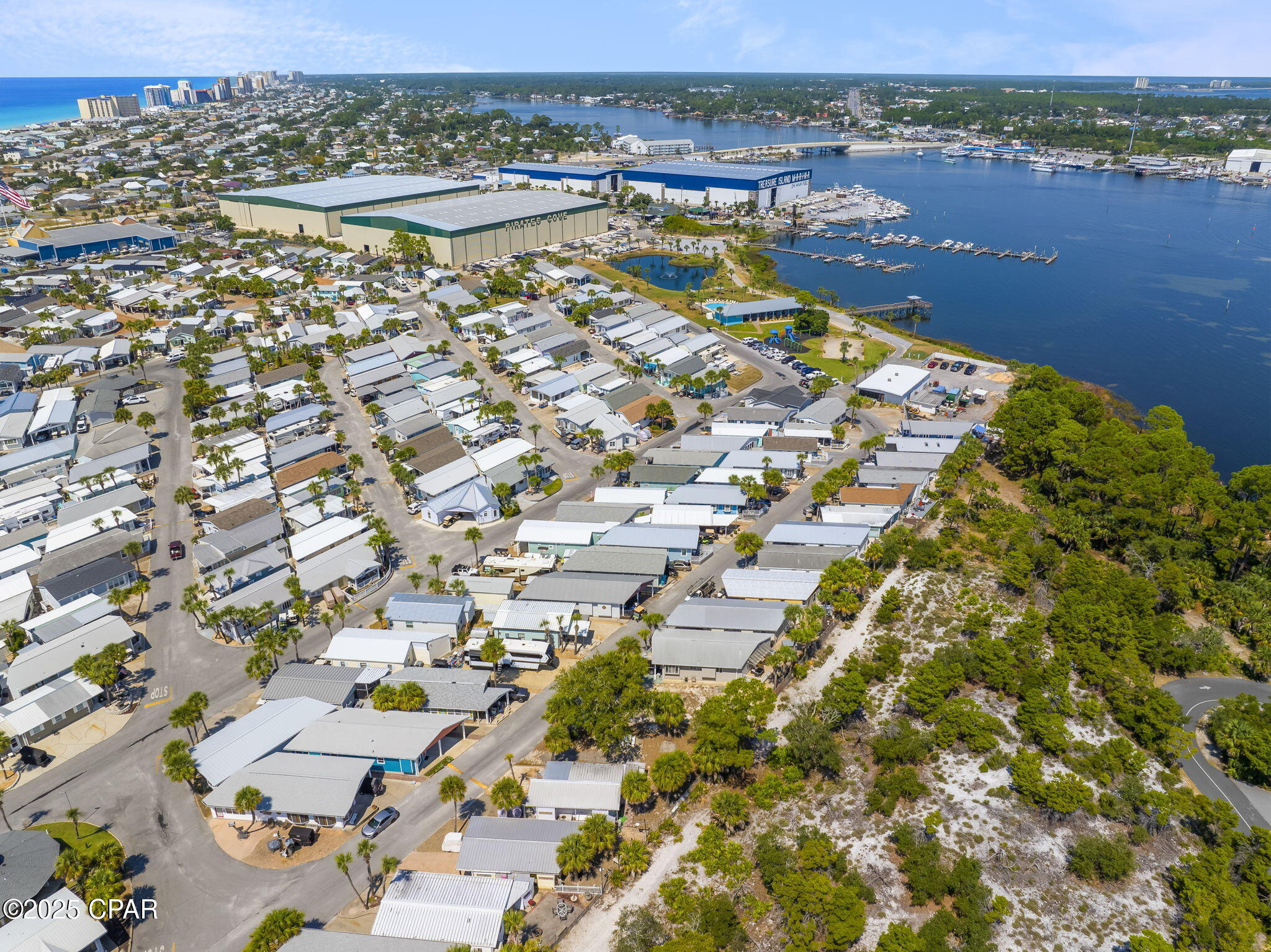 33ioa Y3wyyeuih3f6uituin4odcjg3v78f_c4nv8xs