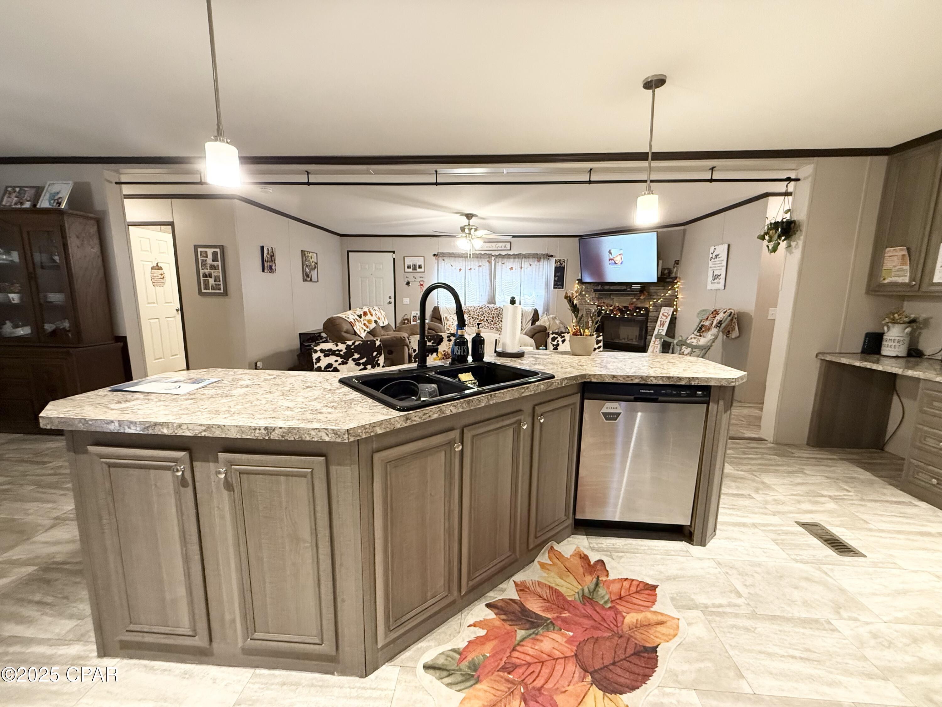 Aksqpi 9kpxkcz3cljyeonri5xbctvot04fqnwpba6g