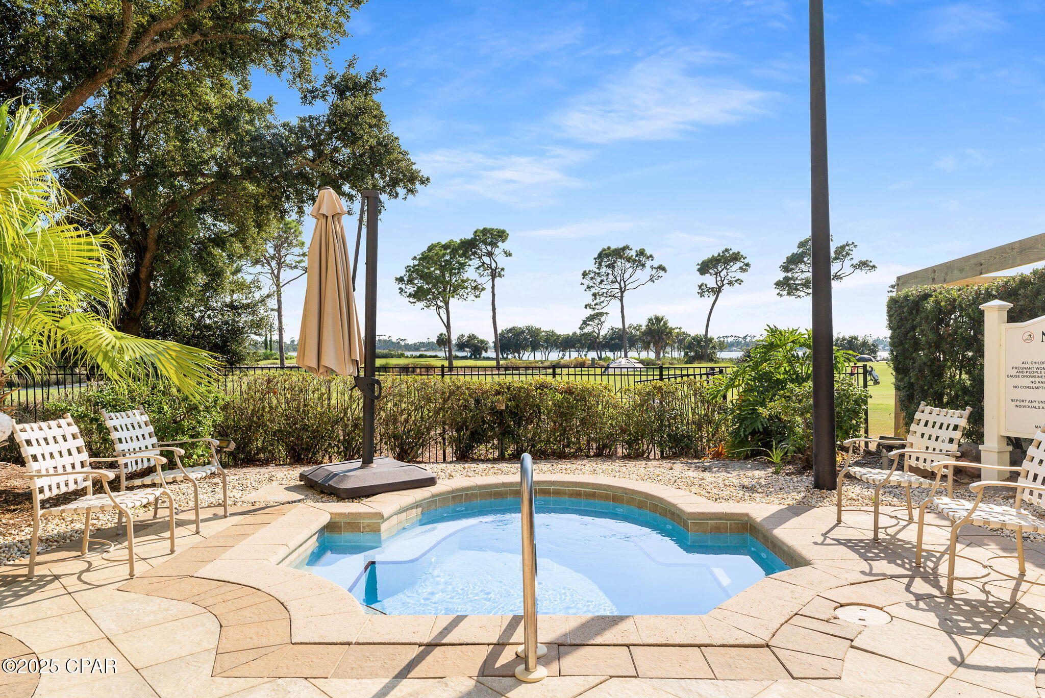 Esszosa6az_jppmvesqmfbbb986hsatu7si15r1fyms