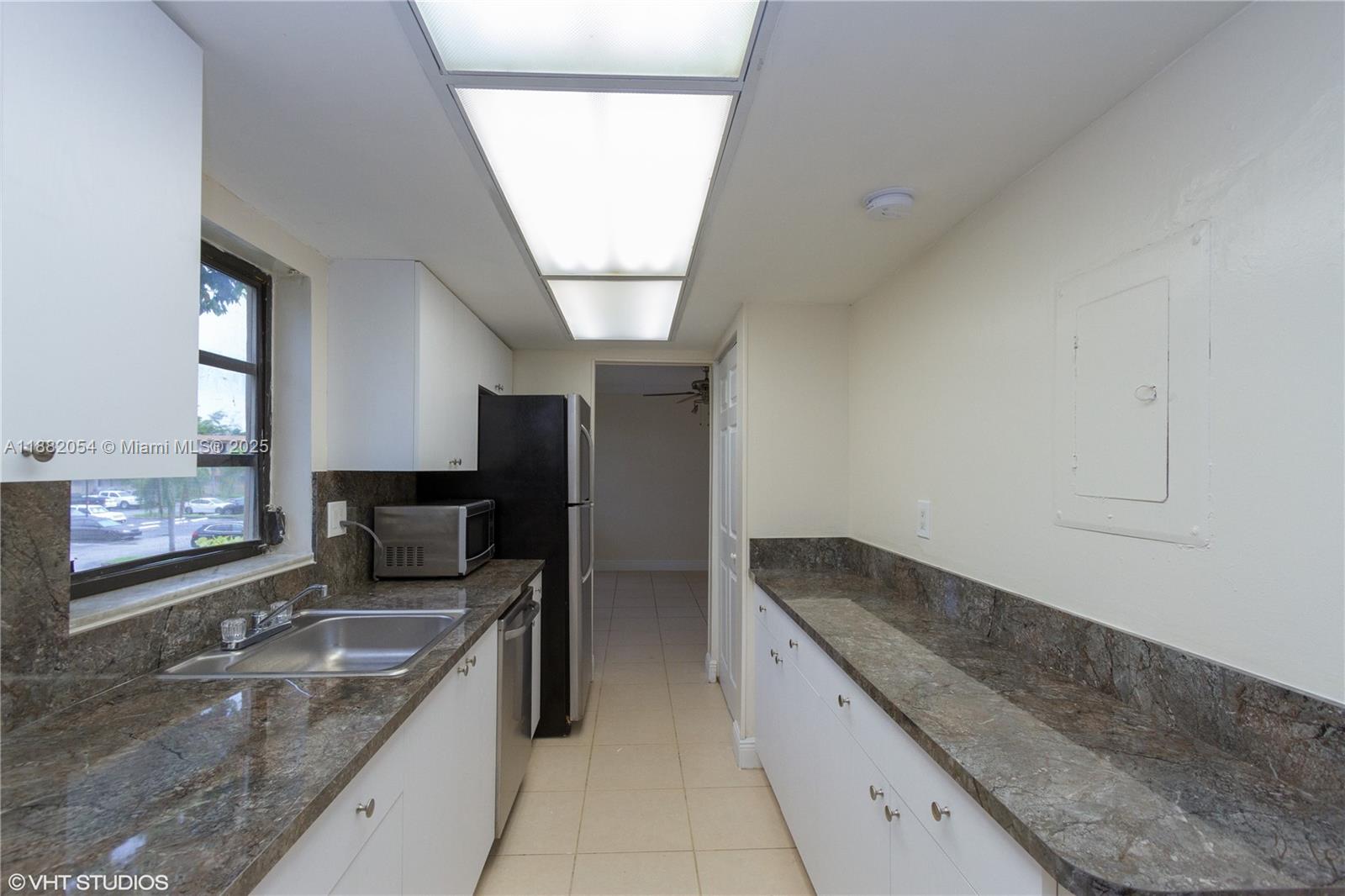 Property photo # 3