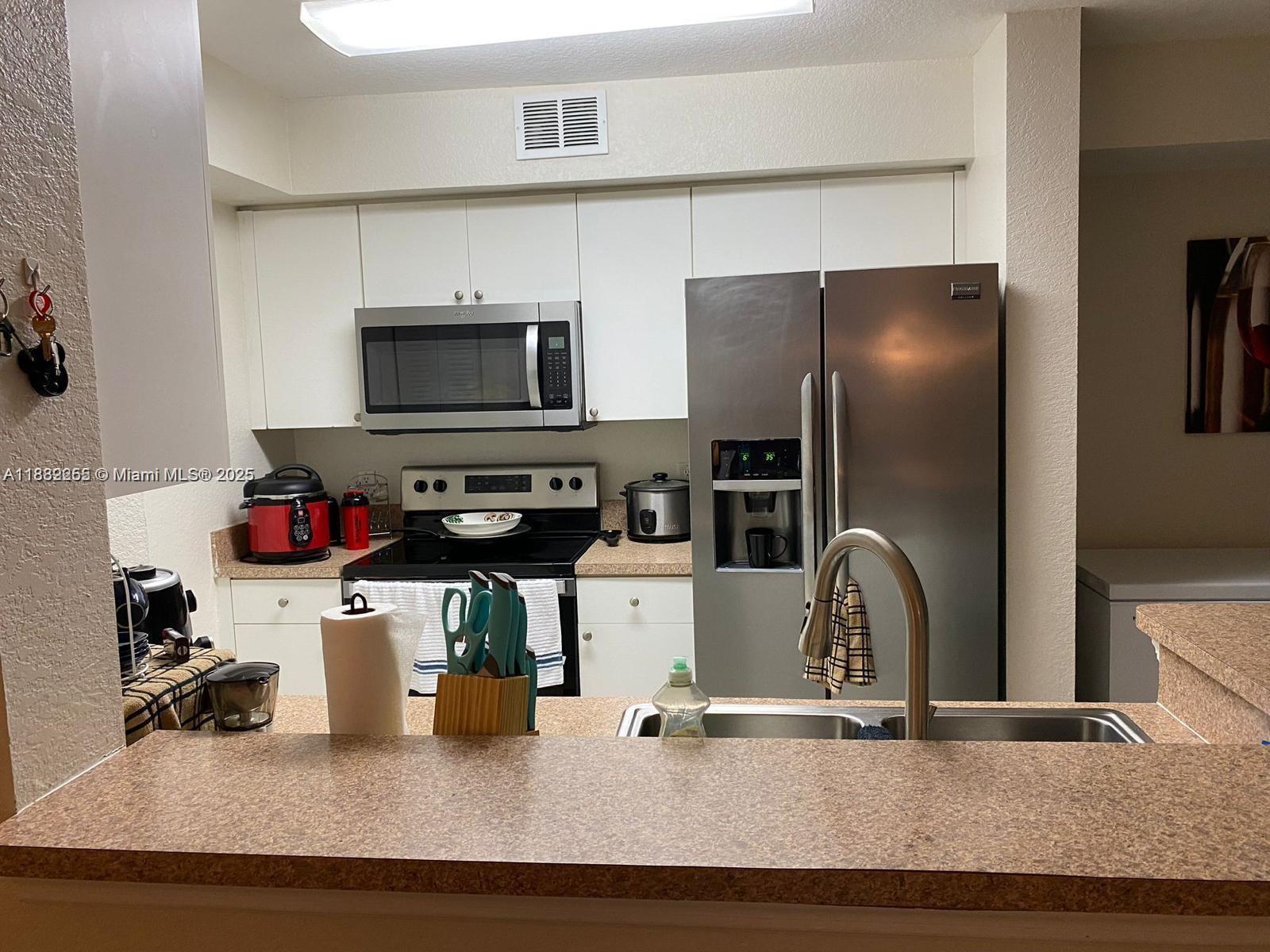 Property photo # 0