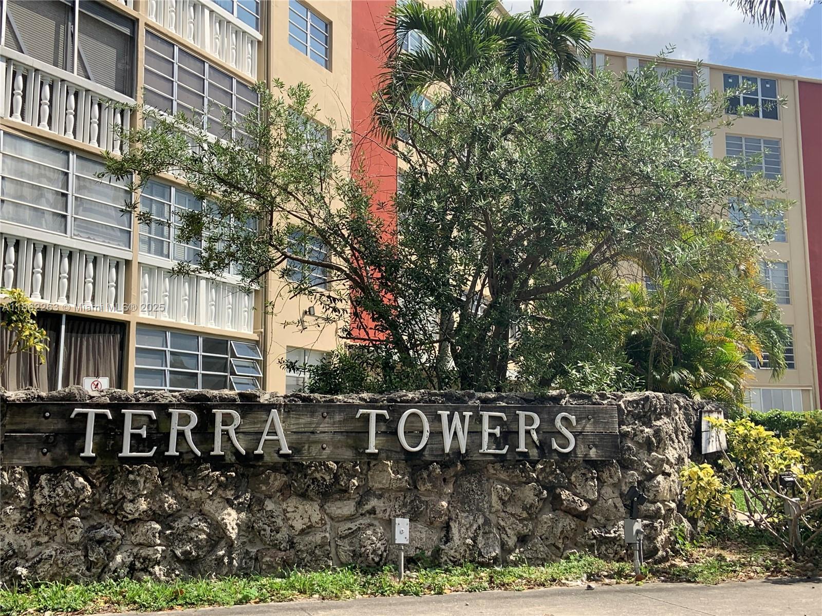 1475 Terra Towers Condo