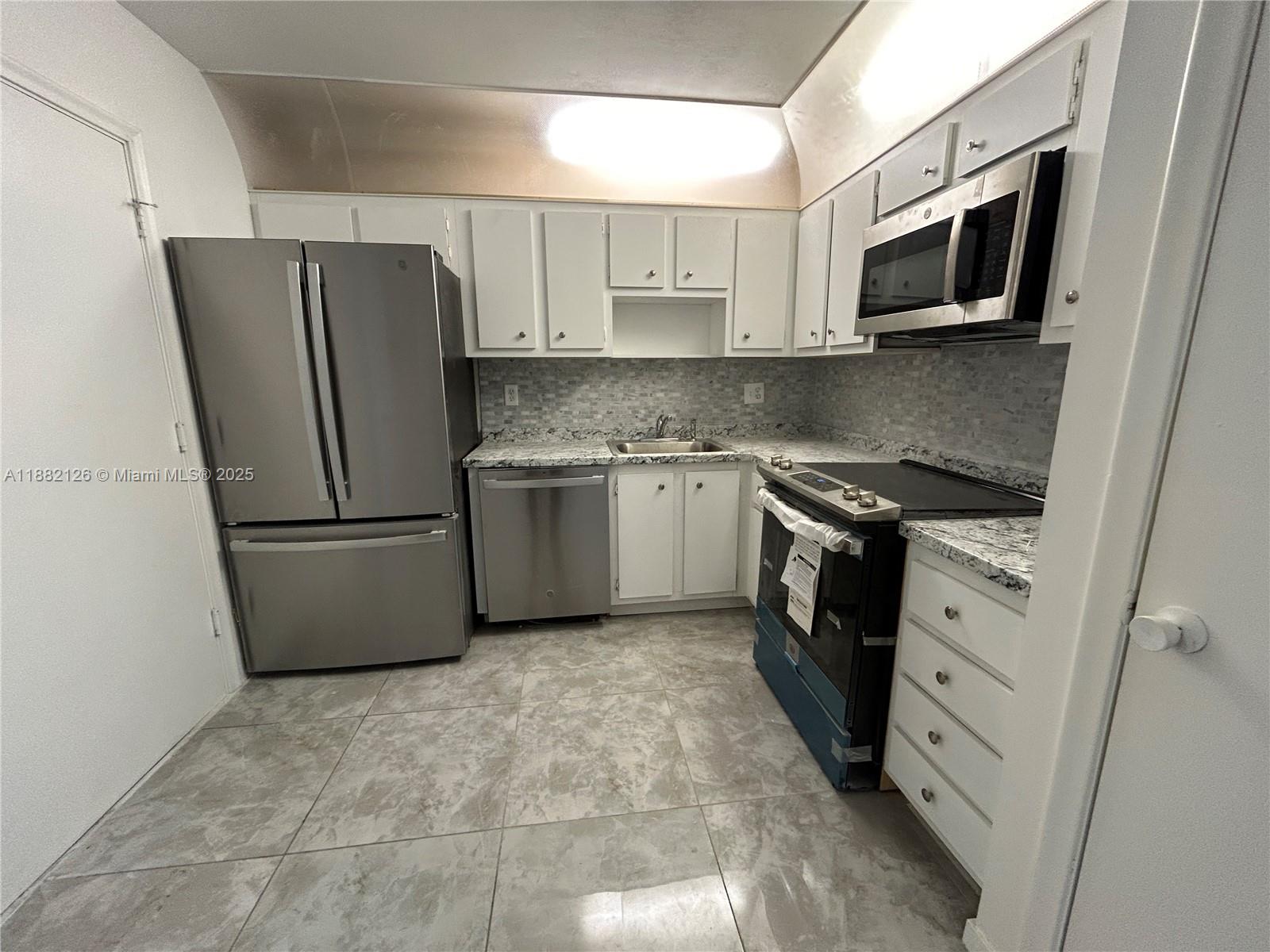 Property photo # 0