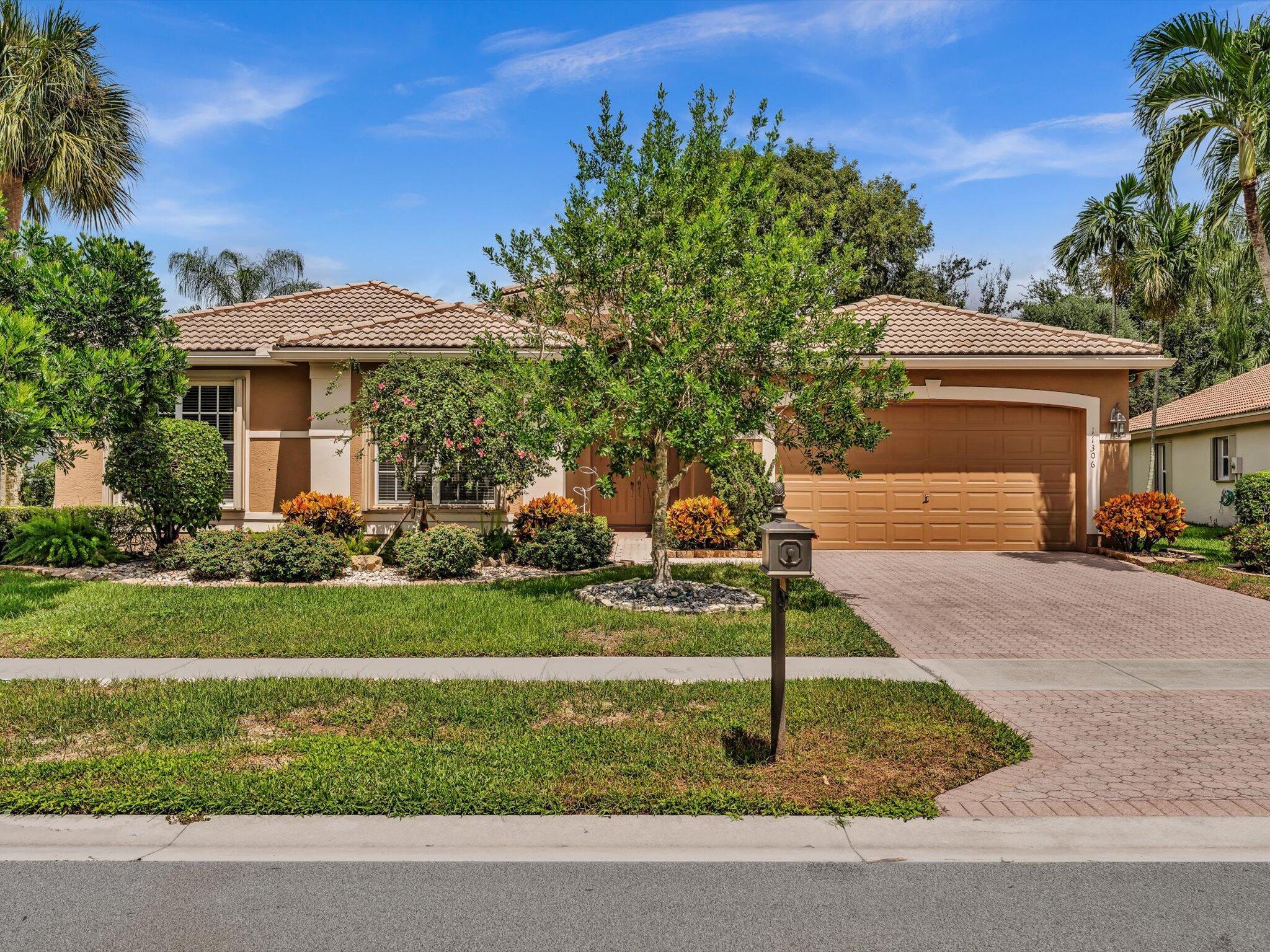 11306 Barca Boulevard