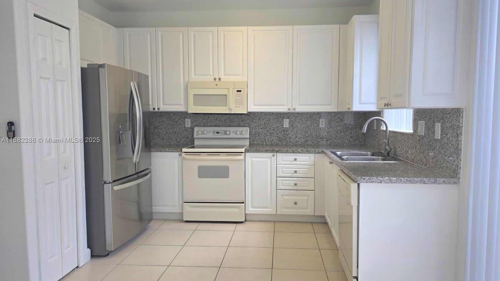 Property photo # 6