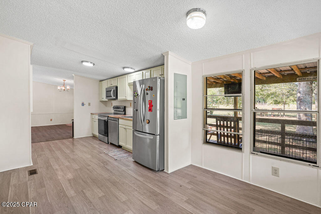 J78ao6acxbhz2cpgcqeceh84s0t2rcftk6_uwboazxy