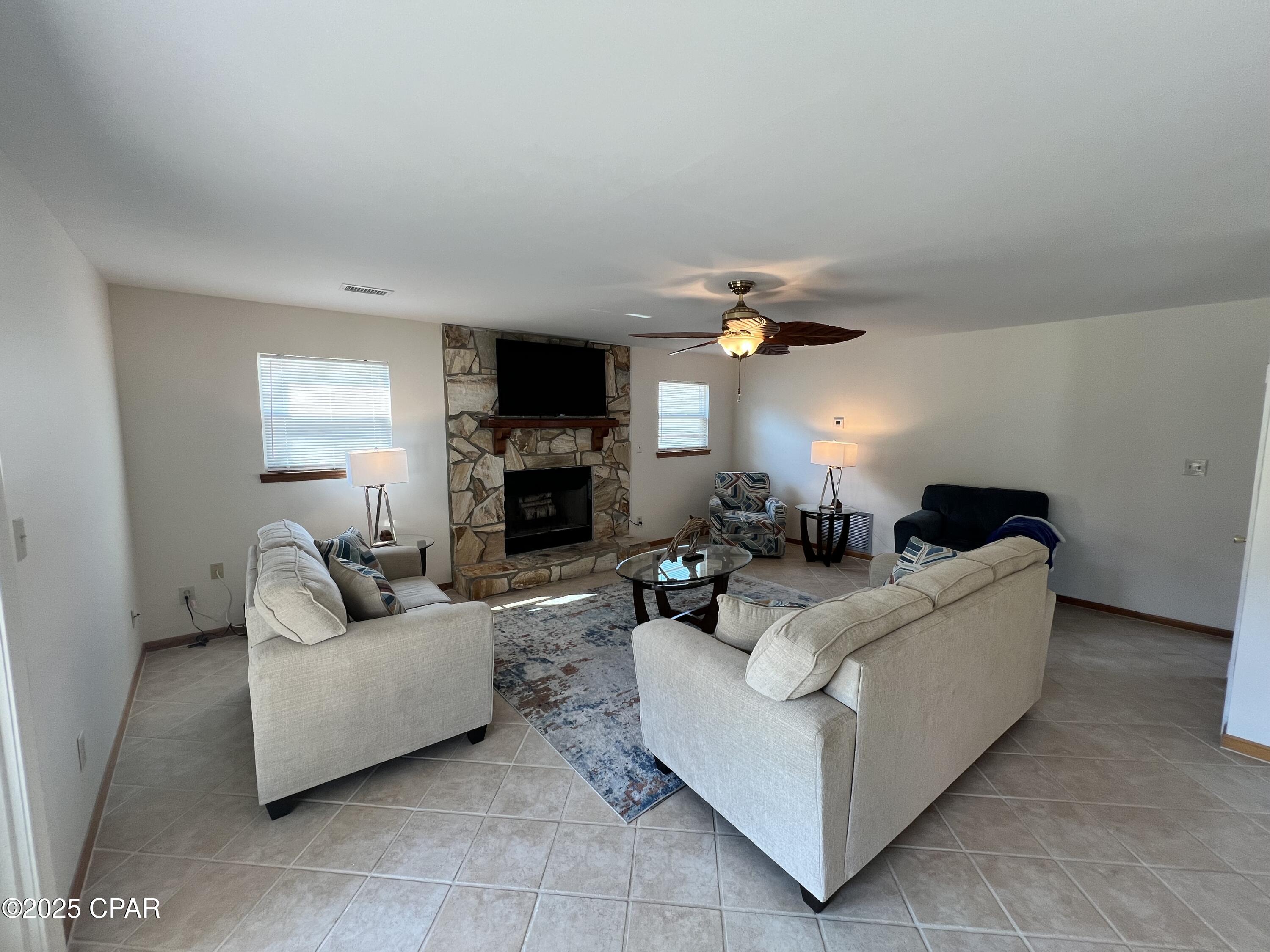 Image 6 For 201 Boca Shores Drive