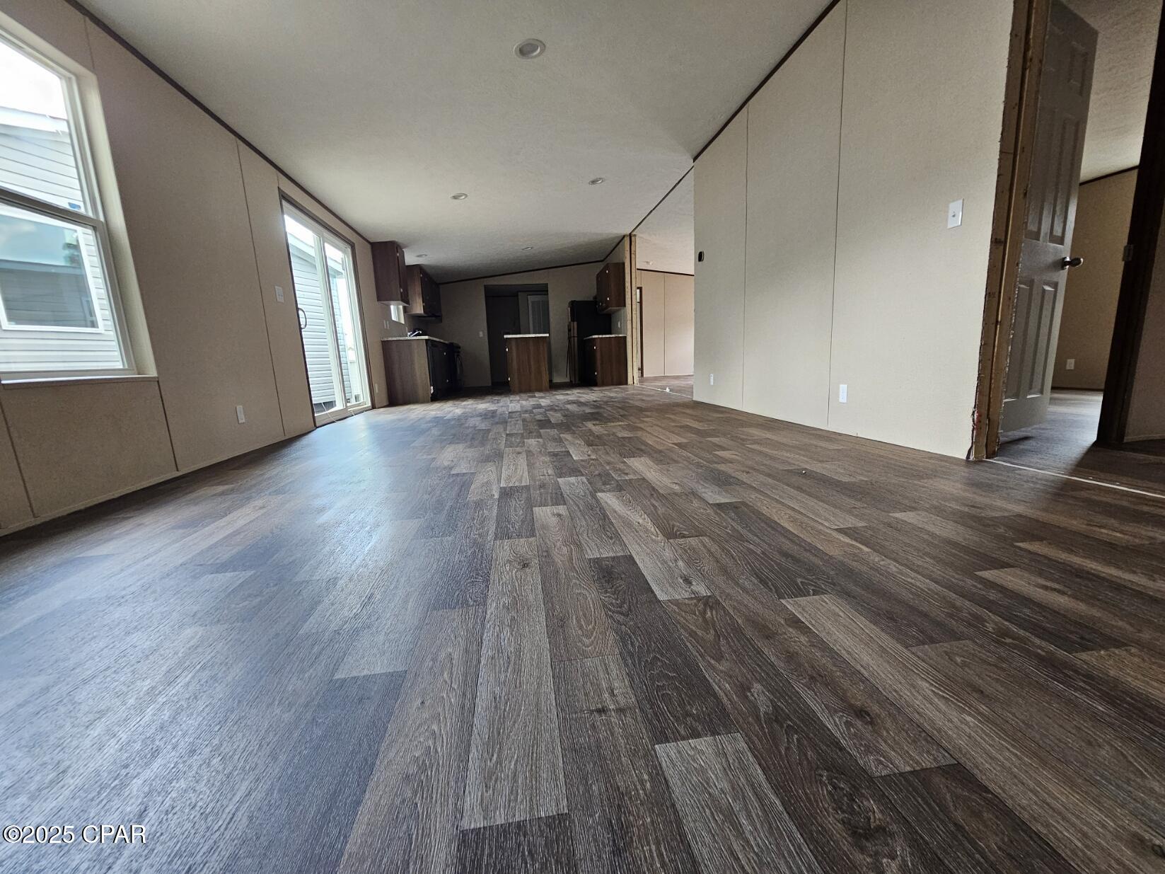 Kkqmrlukm8bkzuuicki5tshlutvc8ou_oscasqw016c