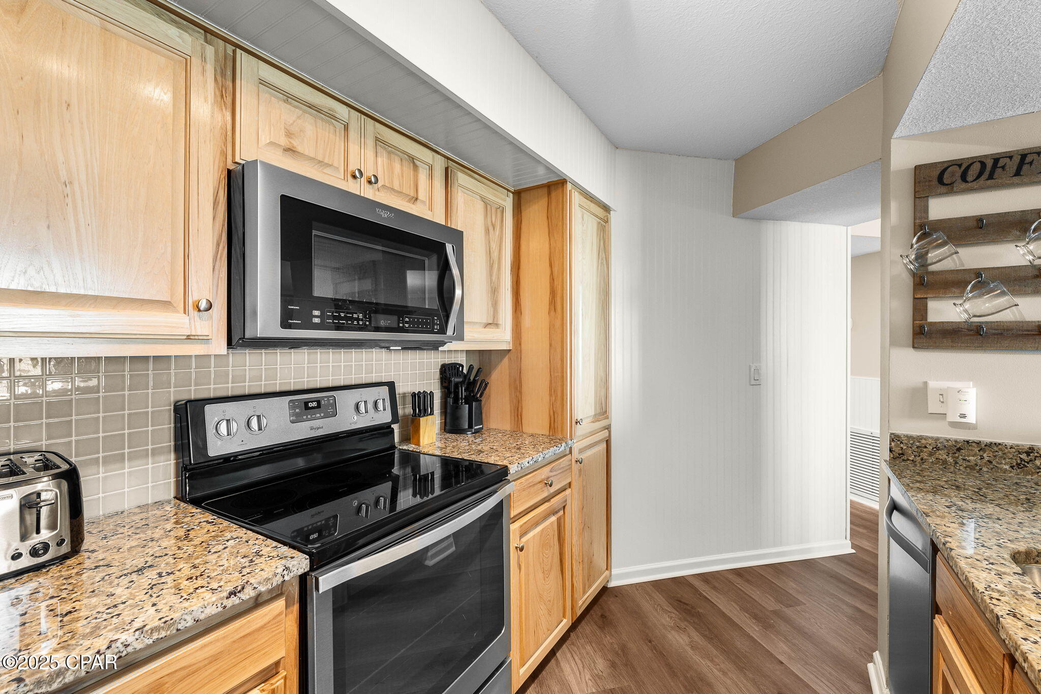 Zsxsakn_jusbicc6jes7ninzbqd2qkajftuxalfw8nw