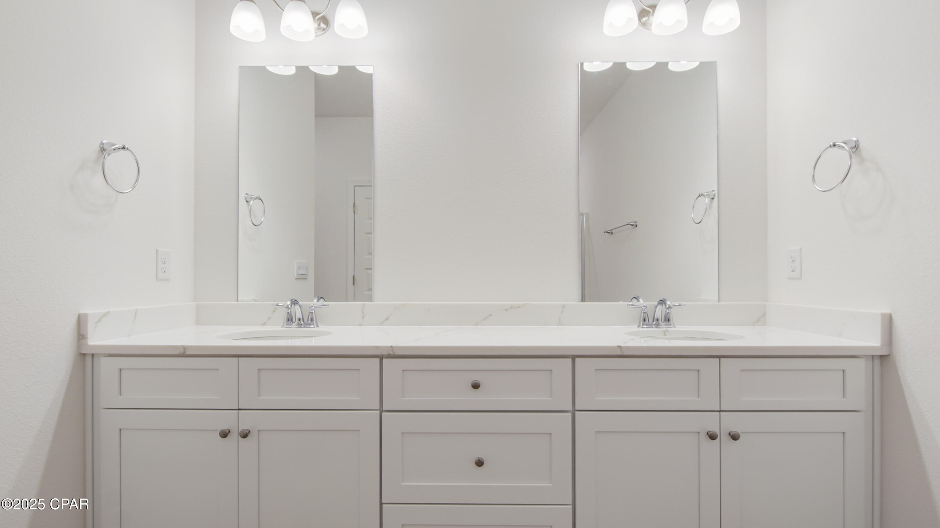 Nlarxi02mqm4spw0nqdkp4pnd0mzwrhxdiyzjczui_i