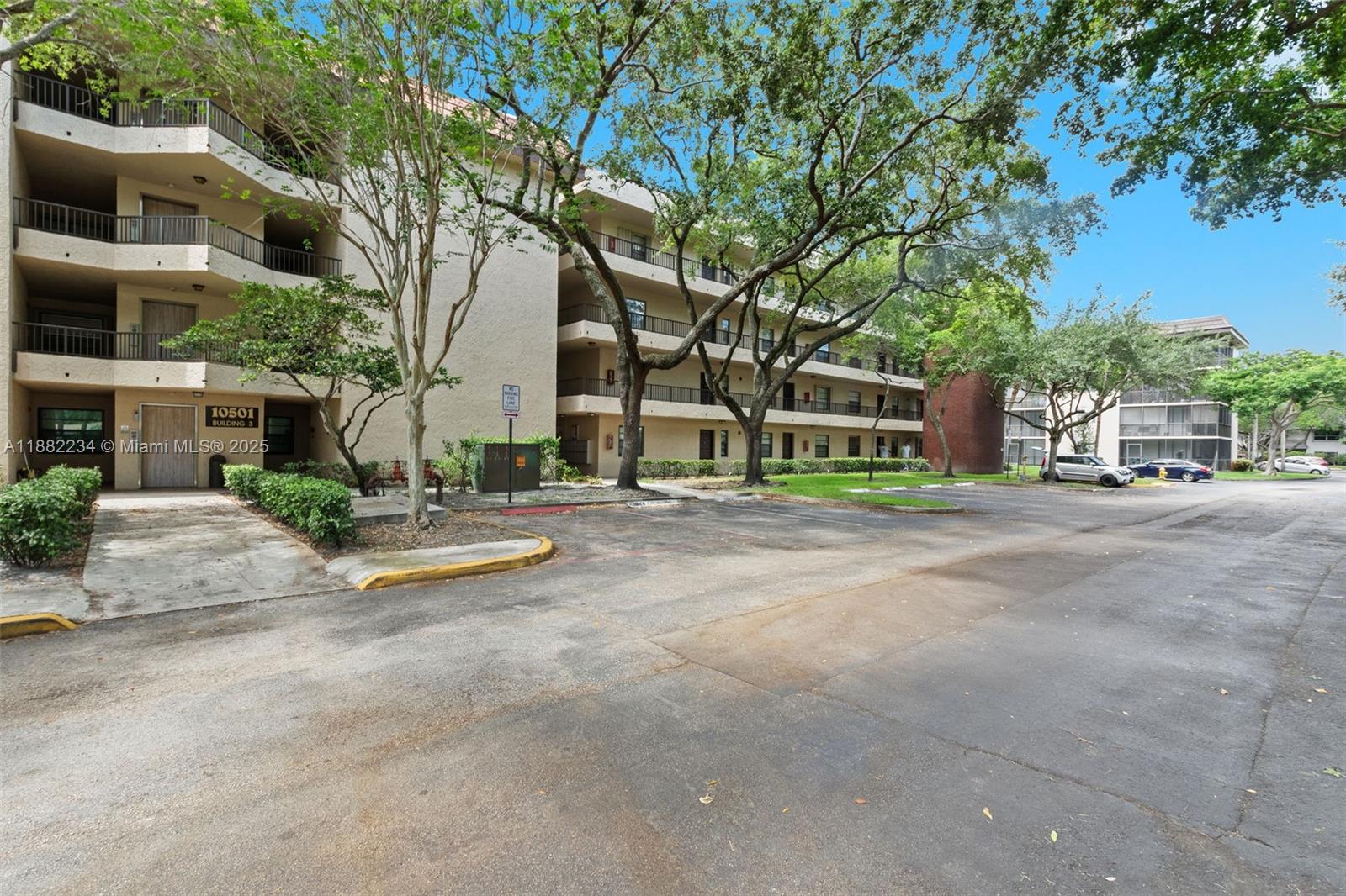 Property photo # 0