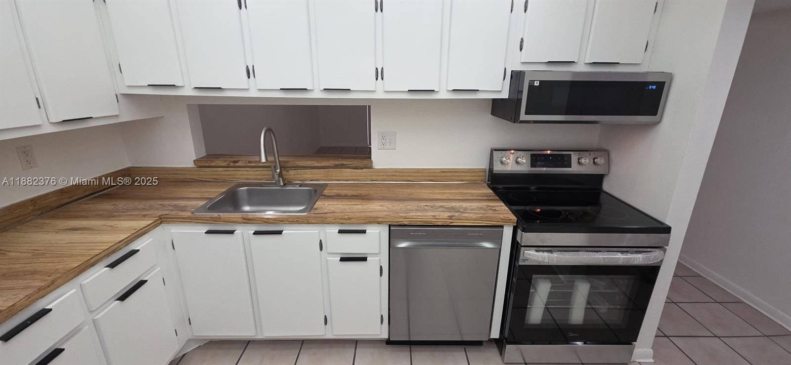 Property photo # 4