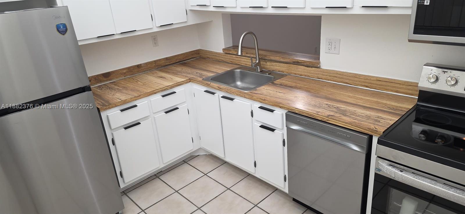 Property photo # 6