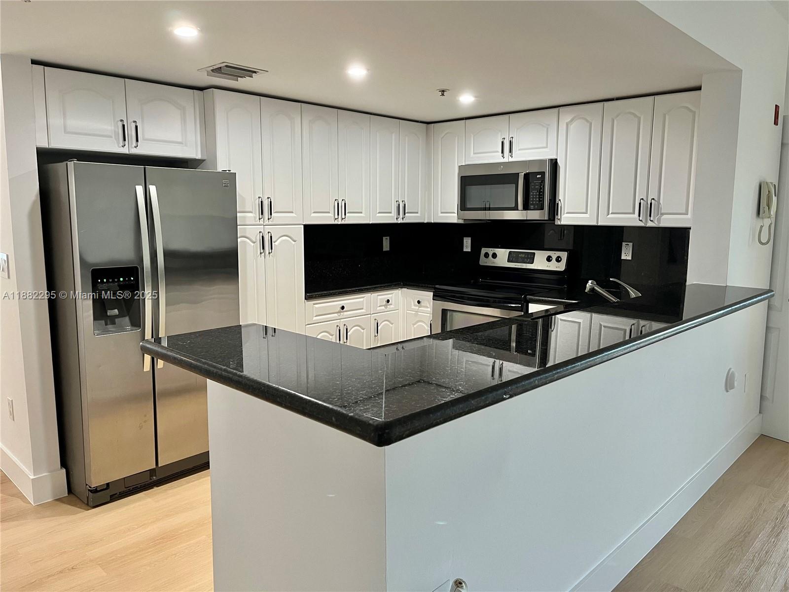 Property photo # 0