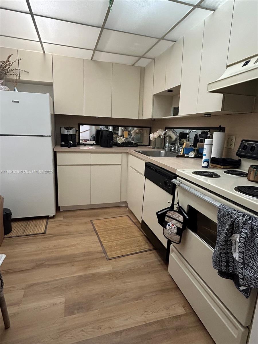 Property photo # 6